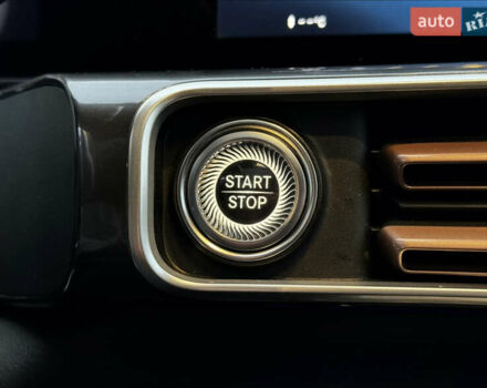 Черный Мерседес EQC, объемом двигателя 0 л и пробегом 41 тыс. км за 44000 $, фото 28 на Automoto.ua