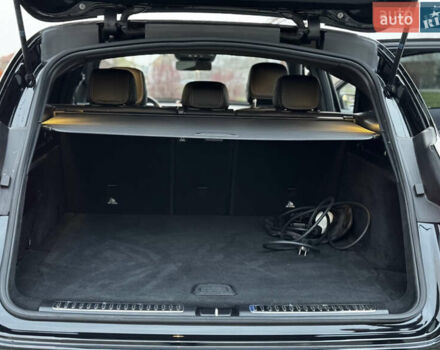 Черный Мерседес EQC, объемом двигателя 0 л и пробегом 41 тыс. км за 44000 $, фото 18 на Automoto.ua