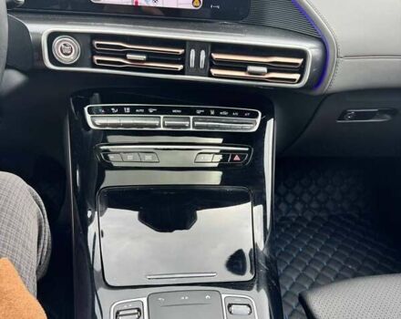 Черный Мерседес EQC, объемом двигателя 0 л и пробегом 41 тыс. км за 24750 $, фото 18 на Automoto.ua