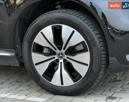 Черный Мерседес EQC, объемом двигателя 0 л и пробегом 41 тыс. км за 44000 $, фото 42 на Automoto.ua