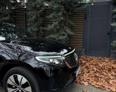 Чорний Мерседес EQC, об'ємом двигуна 0 л та пробігом 36 тис. км за 36900 $, фото 7 на Automoto.ua