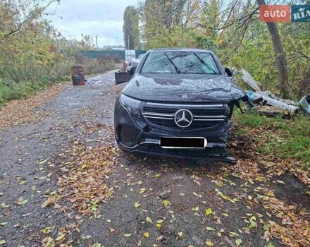 Черный Мерседес EQC, объемом двигателя 0 л и пробегом 41 тыс. км за 24750 $, фото 1 на Automoto.ua