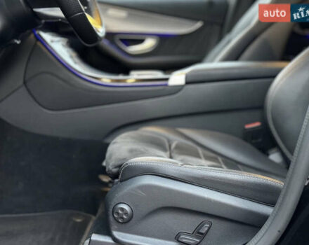 Черный Мерседес EQC, объемом двигателя 0 л и пробегом 41 тыс. км за 44000 $, фото 5 на Automoto.ua