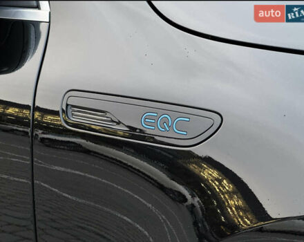 Черный Мерседес EQC, объемом двигателя 0 л и пробегом 41 тыс. км за 46000 $, фото 22 на Automoto.ua