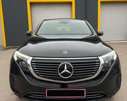 Черный Мерседес EQC, объемом двигателя 0 л и пробегом 27 тыс. км за 37800 $, фото 2 на Automoto.ua