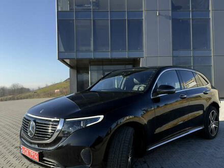 Черный Мерседес EQC, объемом двигателя 0 л и пробегом 98 тыс. км за 31500 $, фото 1 на Automoto.ua