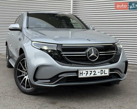 Серый Мерседес EQC, объемом двигателя 0 л и пробегом 71 тыс. км за 35850 $, фото 13 на Automoto.ua