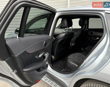 Серый Мерседес EQC, объемом двигателя 0 л и пробегом 71 тыс. км за 35850 $, фото 61 на Automoto.ua