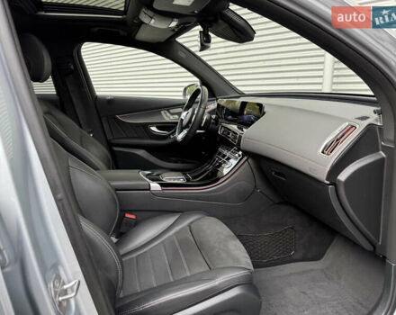 Серый Мерседес EQC, объемом двигателя 0 л и пробегом 71 тыс. км за 35850 $, фото 30 на Automoto.ua