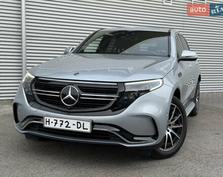 Серый Мерседес EQC, объемом двигателя 0 л и пробегом 71 тыс. км за 35850 $, фото 2 на Automoto.ua