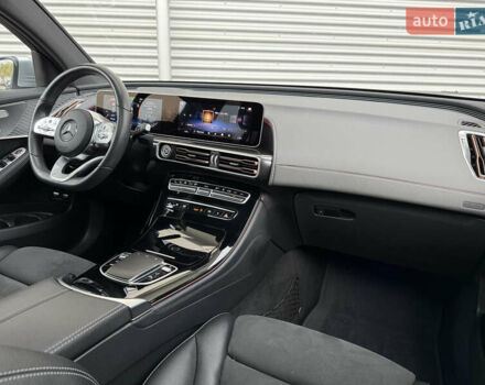 Серый Мерседес EQC, объемом двигателя 0 л и пробегом 71 тыс. км за 35850 $, фото 44 на Automoto.ua