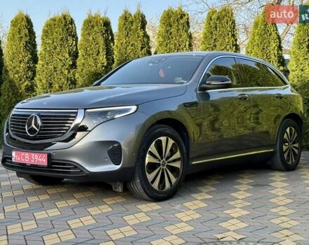 Сірий Мерседес EQC, об'ємом двигуна 0 л та пробігом 72 тис. км за 30999 $, фото 8 на Automoto.ua