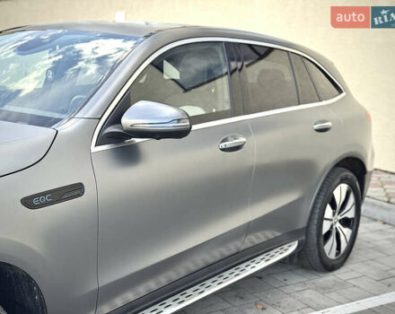 Серый Мерседес EQC, объемом двигателя 0 л и пробегом 118 тыс. км за 34999 $, фото 22 на Automoto.ua