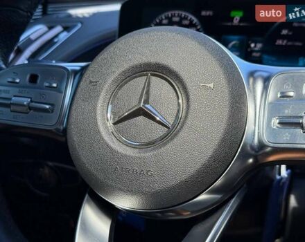 Сірий Мерседес EQC, об'ємом двигуна 0 л та пробігом 62 тис. км за 45500 $, фото 51 на Automoto.ua