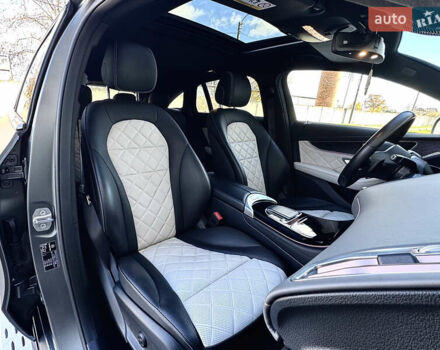 Серый Мерседес EQC, объемом двигателя 0 л и пробегом 118 тыс. км за 34999 $, фото 38 на Automoto.ua