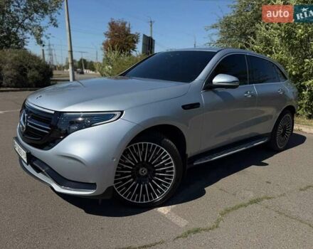 Сірий Мерседес EQC, об'ємом двигуна 0 л та пробігом 62 тис. км за 45500 $, фото 9 на Automoto.ua