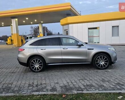Серый Мерседес EQC, объемом двигателя 0 л и пробегом 111 тыс. км за 30850 $, фото 4 на Automoto.ua