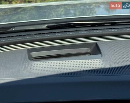 Сірий Мерседес EQC, об'ємом двигуна 0 л та пробігом 62 тис. км за 45500 $, фото 75 на Automoto.ua