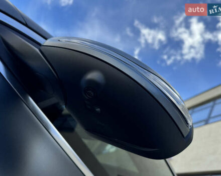 Серый Мерседес EQC, объемом двигателя 0 л и пробегом 118 тыс. км за 34999 $, фото 84 на Automoto.ua