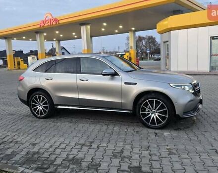 Серый Мерседес EQC, объемом двигателя 0 л и пробегом 111 тыс. км за 30850 $, фото 3 на Automoto.ua