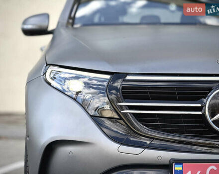Серый Мерседес EQC, объемом двигателя 0 л и пробегом 118 тыс. км за 34999 $, фото 32 на Automoto.ua