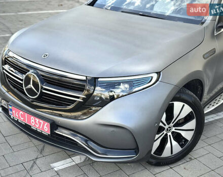 Серый Мерседес EQC, объемом двигателя 0 л и пробегом 118 тыс. км за 34999 $, фото 21 на Automoto.ua