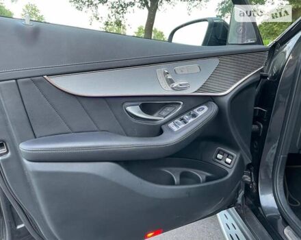 Серый Мерседес EQC, объемом двигателя 0 л и пробегом 124 тыс. км за 35699 $, фото 18 на Automoto.ua