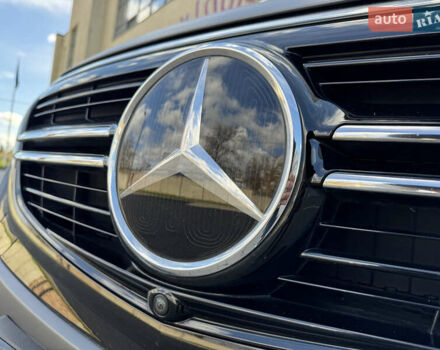 Серый Мерседес EQC, объемом двигателя 0 л и пробегом 118 тыс. км за 34999 $, фото 85 на Automoto.ua