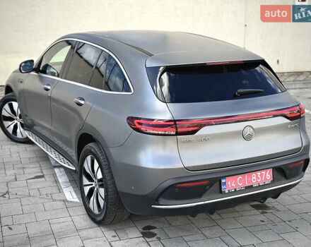 Серый Мерседес EQC, объемом двигателя 0 л и пробегом 118 тыс. км за 34999 $, фото 24 на Automoto.ua