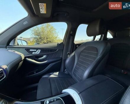 Сірий Мерседес EQC, об'ємом двигуна 0 л та пробігом 62 тис. км за 45500 $, фото 71 на Automoto.ua