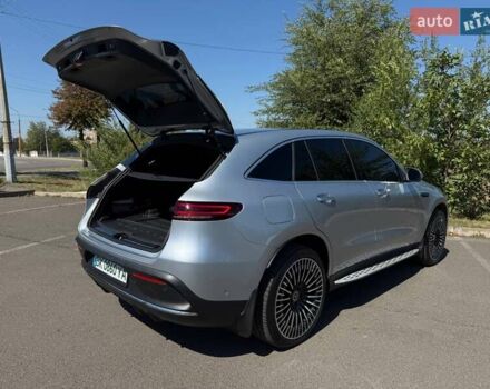 Сірий Мерседес EQC, об'ємом двигуна 0 л та пробігом 62 тис. км за 45500 $, фото 27 на Automoto.ua