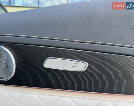 Серый Мерседес EQC, объемом двигателя 0 л и пробегом 118 тыс. км за 34999 $, фото 58 на Automoto.ua