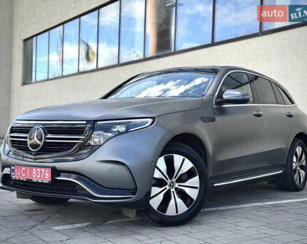 Серый Мерседес EQC, объемом двигателя 0 л и пробегом 118 тыс. км за 34999 $, фото 6 на Automoto.ua