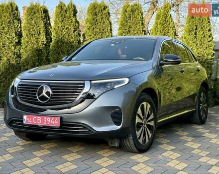 Сірий Мерседес EQC, об'ємом двигуна 0 л та пробігом 72 тис. км за 30999 $, фото 9 на Automoto.ua