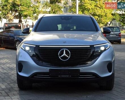 Сірий Мерседес EQC, об'ємом двигуна 0 л та пробігом 25 тис. км за 39900 $, фото 2 на Automoto.ua