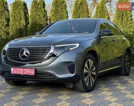Сірий Мерседес EQC, об'ємом двигуна 0 л та пробігом 72 тис. км за 30999 $, фото 6 на Automoto.ua