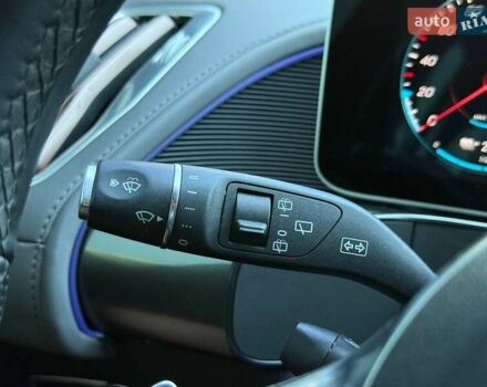 Сірий Мерседес EQC, об'ємом двигуна 0 л та пробігом 62 тис. км за 45500 $, фото 69 на Automoto.ua