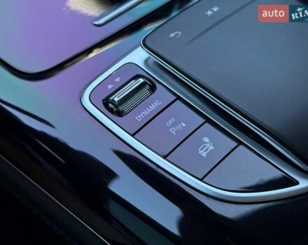 Сірий Мерседес EQC, об'ємом двигуна 0 л та пробігом 62 тис. км за 45500 $, фото 64 на Automoto.ua