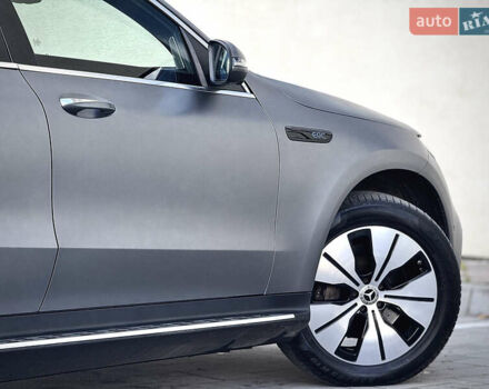 Серый Мерседес EQC, объемом двигателя 0 л и пробегом 118 тыс. км за 34999 $, фото 28 на Automoto.ua