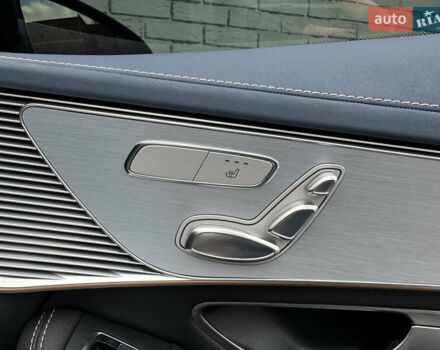 Серый Мерседес EQC, объемом двигателя 0 л и пробегом 58 тыс. км за 31999 $, фото 26 на Automoto.ua