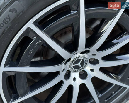 Серый Мерседес EQC, объемом двигателя 0 л и пробегом 90 тыс. км за 36800 $, фото 20 на Automoto.ua