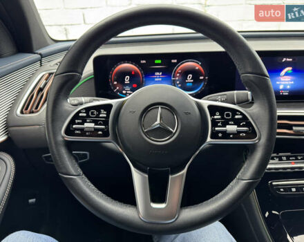 Серый Мерседес EQC, объемом двигателя 0 л и пробегом 58 тыс. км за 31999 $, фото 31 на Automoto.ua