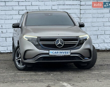 Серый Мерседес EQC, объемом двигателя 0 л и пробегом 58 тыс. км за 31999 $, фото 2 на Automoto.ua