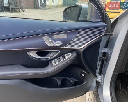 Сірий Мерседес EQC, об'ємом двигуна 0 л та пробігом 70 тис. км за 27800 $, фото 5 на Automoto.ua