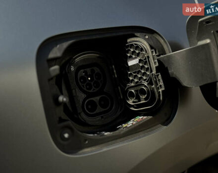 Серый Мерседес EQC, объемом двигателя 0 л и пробегом 47 тыс. км за 38500 $, фото 18 на Automoto.ua