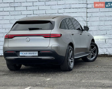 Серый Мерседес EQC, объемом двигателя 0 л и пробегом 58 тыс. км за 31999 $, фото 14 на Automoto.ua