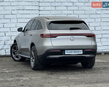 Серый Мерседес EQC, объемом двигателя 0 л и пробегом 58 тыс. км за 31999 $, фото 9 на Automoto.ua