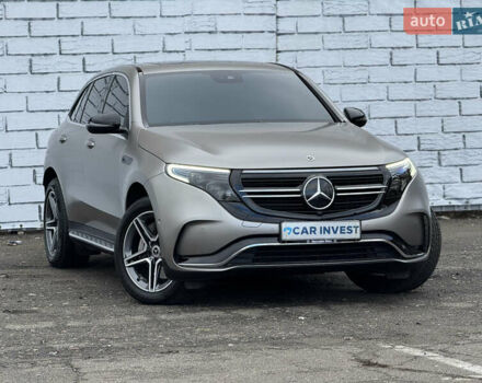 Серый Мерседес EQC, объемом двигателя 0 л и пробегом 58 тыс. км за 31999 $, фото 1 на Automoto.ua