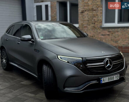 Серый Мерседес EQC, объемом двигателя 0 л и пробегом 47 тыс. км за 38500 $, фото 4 на Automoto.ua