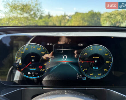 Серый Мерседес EQC, объемом двигателя 0 л и пробегом 21 тыс. км за 36643 $, фото 18 на Automoto.ua